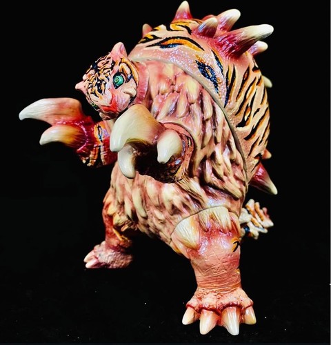 Mushi bros toys sofubi - mushi,