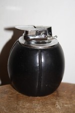 Lot 2 ancien briquet de table Ronson Poids laiton et Le Tanneur cuir France