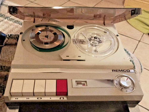 Ancien magnétophone bande - magnétophone,