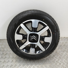 Jante en alliage avec pneu CITROEN C4 C41 9800494077 Électricité 100kw 2021