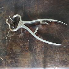 ancien outil VETERINAIRE MARECHAL FERRANT PINCE A CASTRER V.F 2