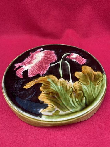 Dessous plat ancien - de,