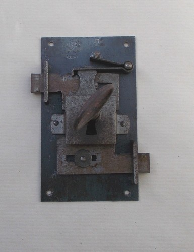 Ancienne serrure meuble - de,