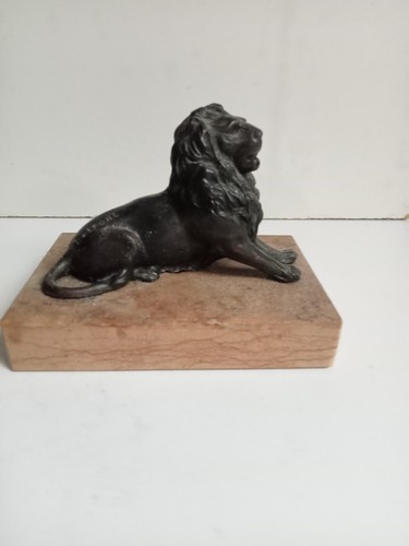 Statuette lion bronze - en,
