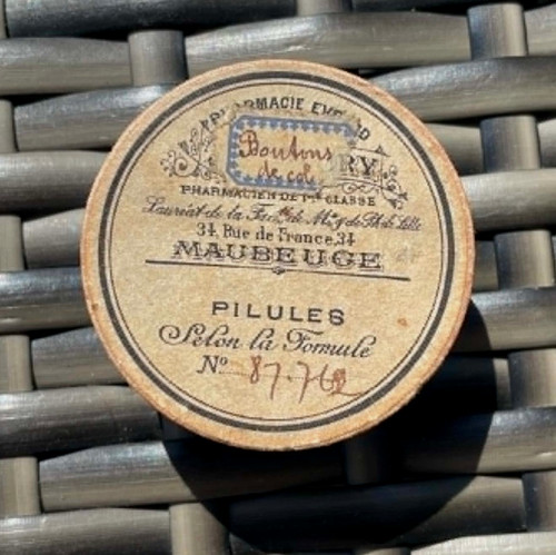 Ancienne petite boite - ancienne,