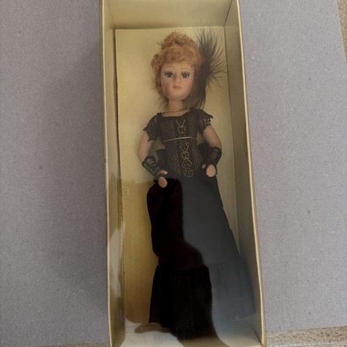 Poupée collection isabel - poupée, de