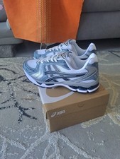 Chaussures Asics Kayano 14