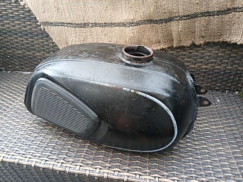Ancien reservoir moto - ancien,