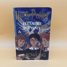 livre HARRY POTTER et