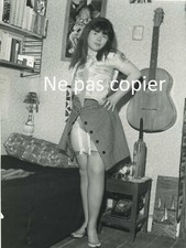 WOMAN UNDRESSED CIRCA 1950 VINTAGE PROOF 18 X 13 CM GUITAR GARTER BELT