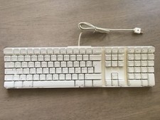 Apple Keyboard - USB - Avec Pavé Numérique - A1048 - AZERTY
