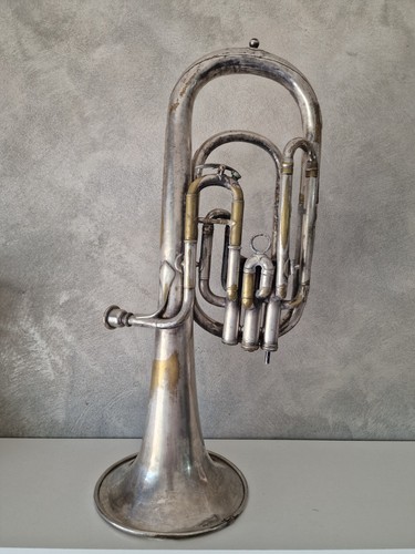 Antique euphonium class - antique,