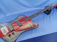 Guitare basse électrique