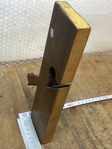Outil ancien rabot bois - ancien,