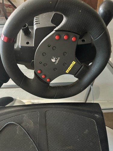 Logitech uh9 momo - logitech,
