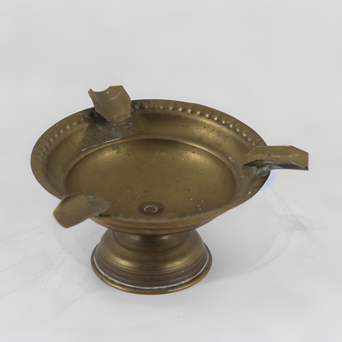 Ancien cendrier laiton - cendrier,