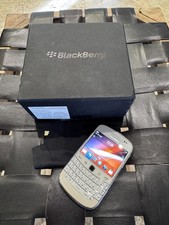 blackberry bold 9900