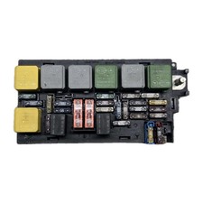 Mercedes Benz ML CLASS W164 ML300 ML350 2009 - 2011 Front Fuse Box A1645403472