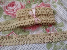 280 cm de  dentelle ancienne