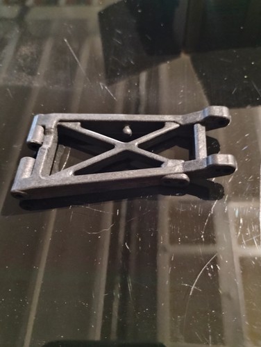 Team associated rear arm - team,