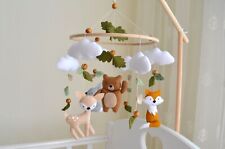 Mobile pour bébé Woodland