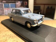 TRIUMPH HERALD SALOON COUPÉ 3 PORTES DE 1960 1/43 CORGI VANGUARDS