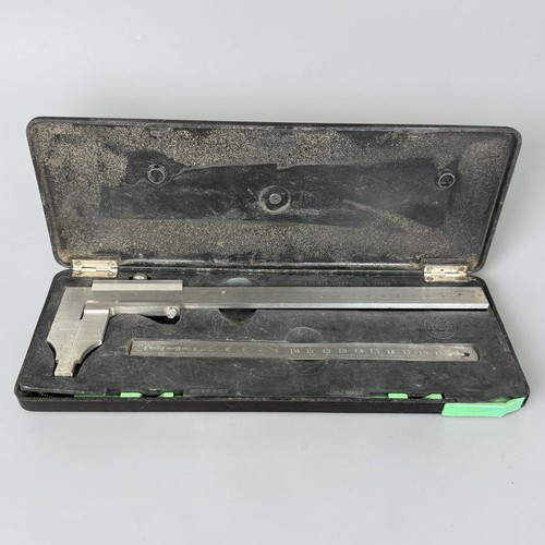 Coffret pied coulisse - pied,