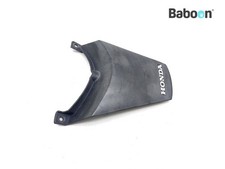 Queue carénage milieu Honda