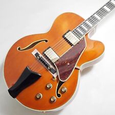 Guitare électrique acoustique