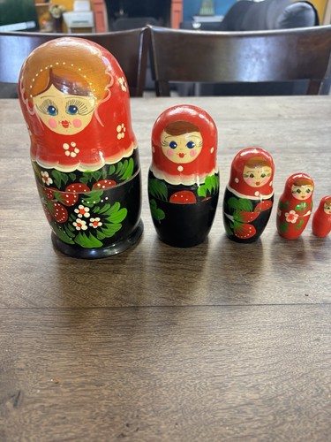 Poupées russes matriochka - poupées,