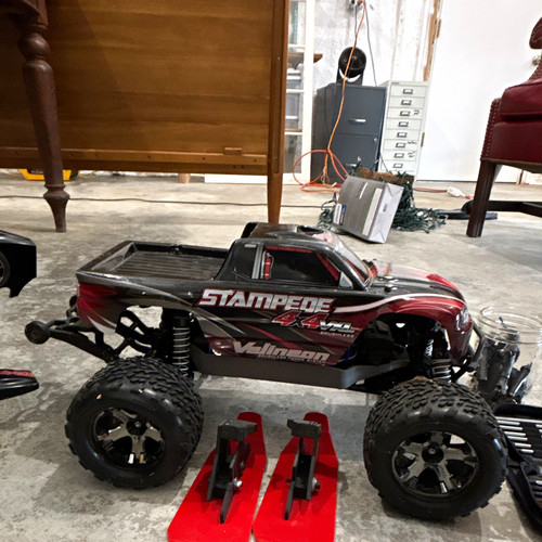 Traxxas stampede 4x4 vxl 10 - vxl, 1/10