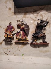 LOT SOLDATS CROISÉS - PLOMB -