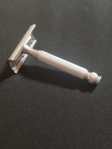 Rasoir mécanique gillette - mécanique,