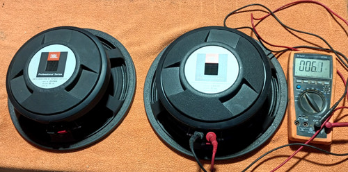 Paire haut parleurs speakers
