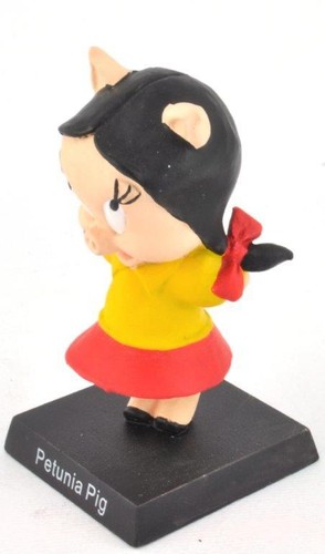 Petunia pig figurine looney - petunia,