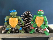 17 ⚜️ Jouet Deux Figurines