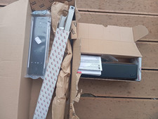 NEUF OUVERT POUR PHOTO GROOM