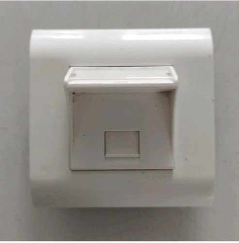 Prises rj45 mosaïc - 4,
