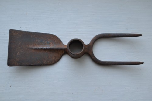 Robuste serfouette ancienne