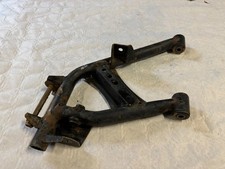 TRIANGLE ARRIERE GAUCHE -