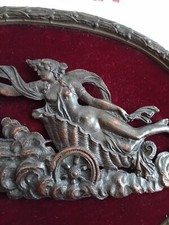 Très ancien Bas relief cuivre