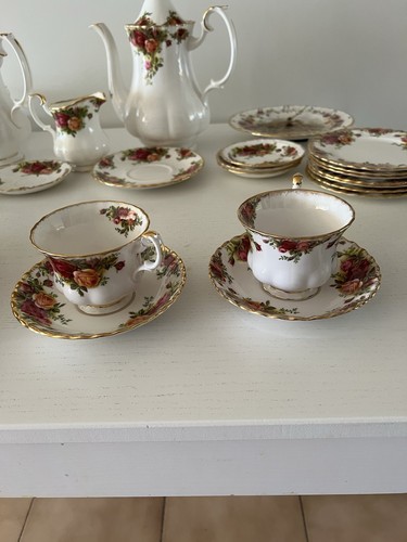 Royal albert old country - royal, roses