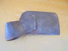 HACHE numérotée à Boiser