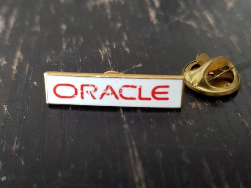 Pin oracle group logiciels - pin's,