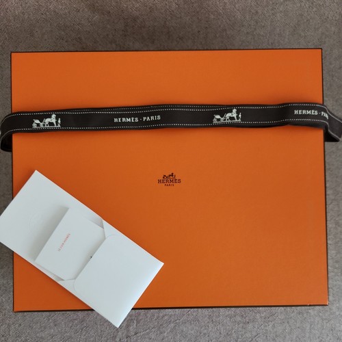 Hermes grande boîte pour - hermes,