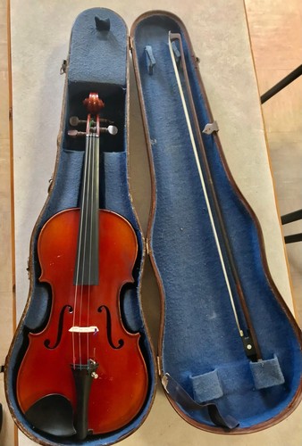 Ancien violon taille - , 3/4