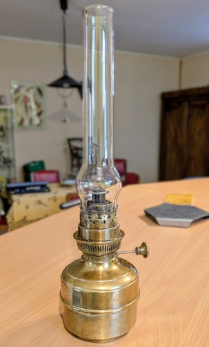 Ancienne lampe pétrole en - pétrole,