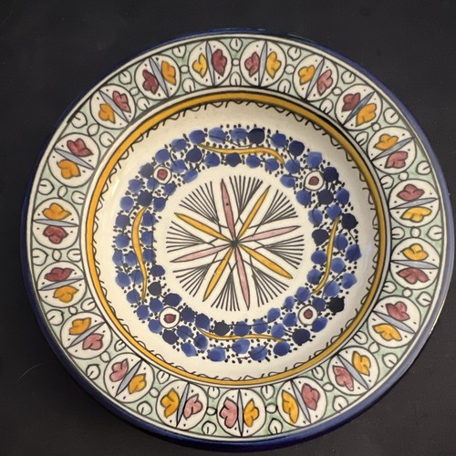 Assiette décorative - , en