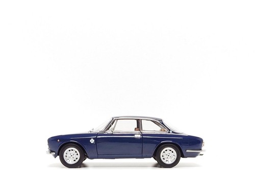 Norev alfa romeo 1300 gt - norev, 1:18