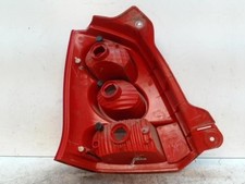 Feu arriere principal droit